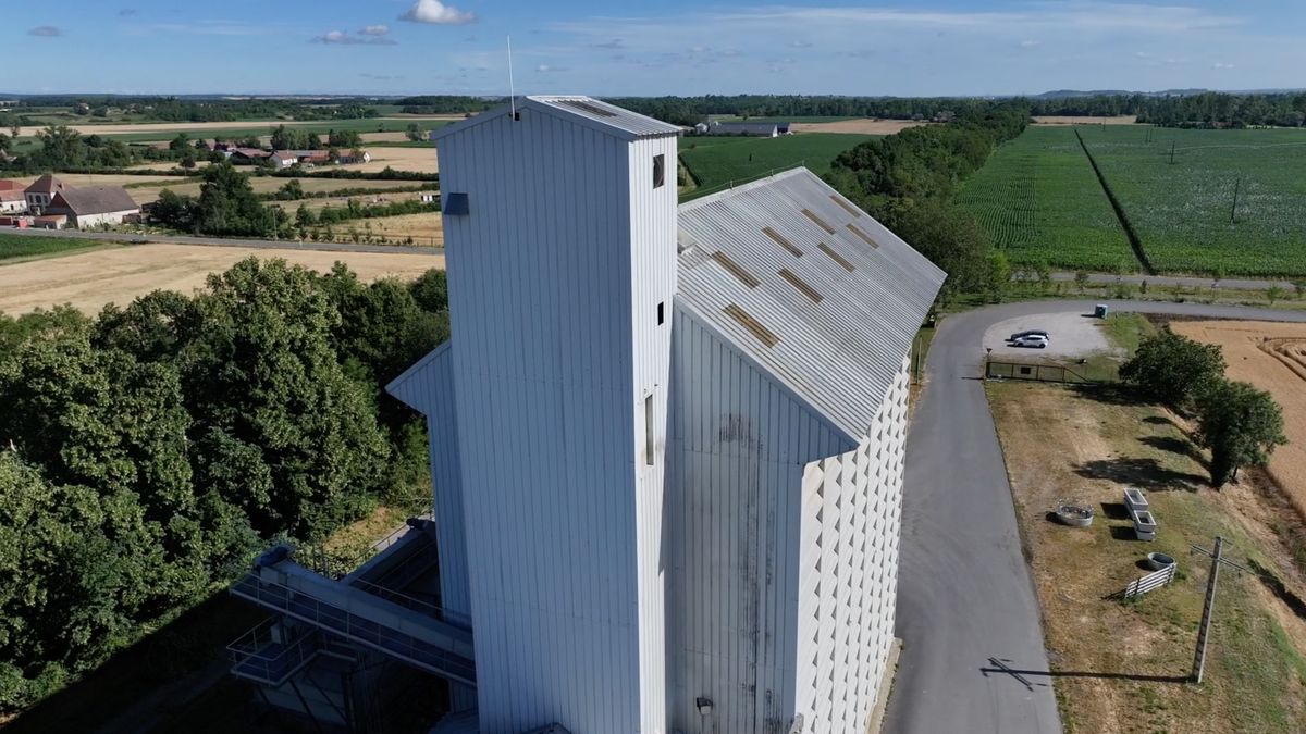 Inspection d'un silo agricole par drone
