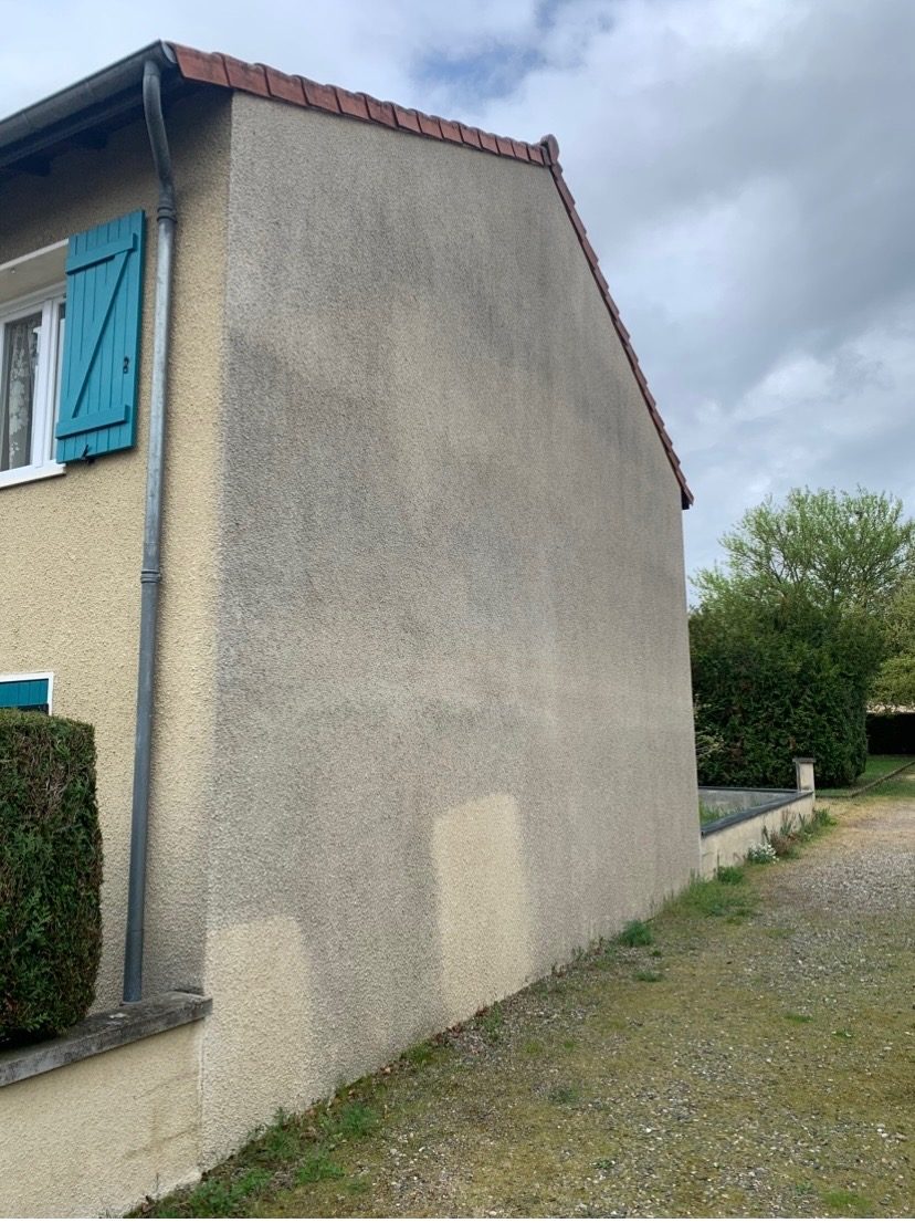 Façade avant nettoyage par drone