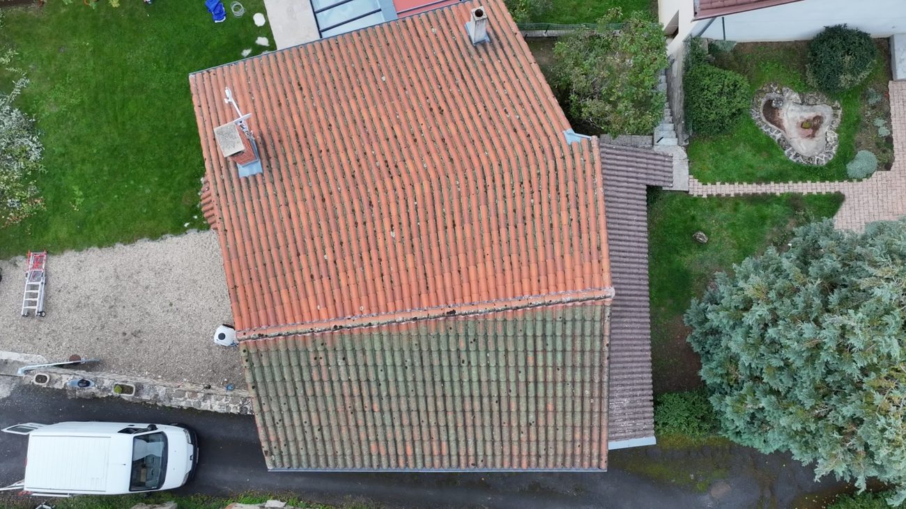 Nettoyage complet de toiture — avant